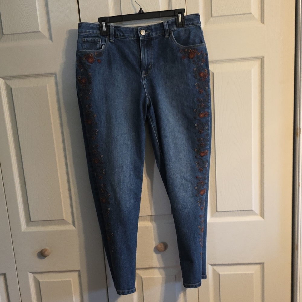 Style & Co. Blue Jeans with Floral Embroidery